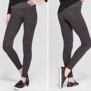 Assets by Sara Blakely Tights Size M